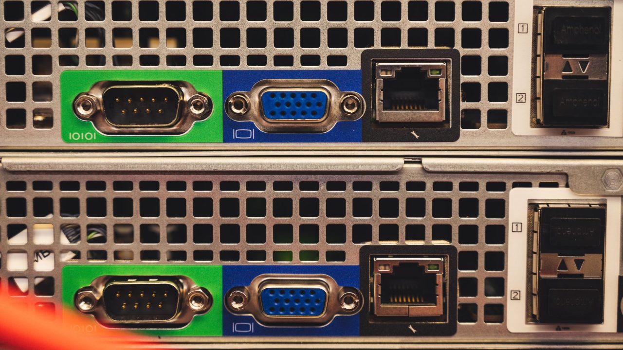 Stop Letting Your Kubernetes Nodes Blow Up: Why Memory QoS Finally Makes Sense